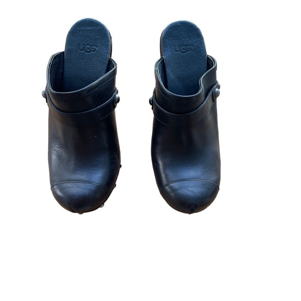 UGG Womens Black Sheepskin Lined Slip On Leather Studded Block Heel Clogs Size 6